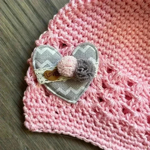 Hand crafted pink crochet girls  hat with heart and fuzzy pom pom - Picture 3 of 8